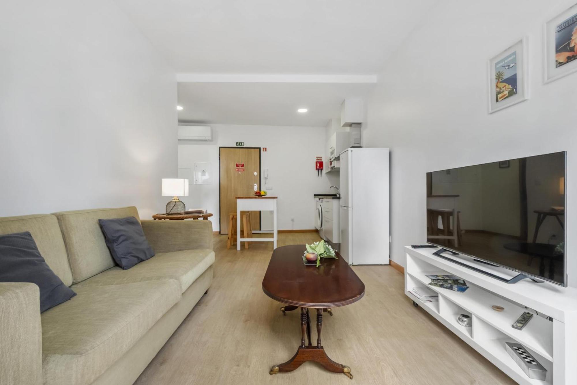 Ribeira Das Casas Apartments By Madeira Sun Travel Funchal  Exterior photo